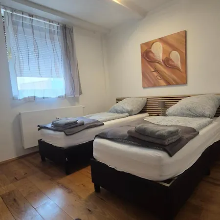 Διαμέρισμα Weisenau-schlafbereich - Einzel-oder Doppelbett Μάιντς